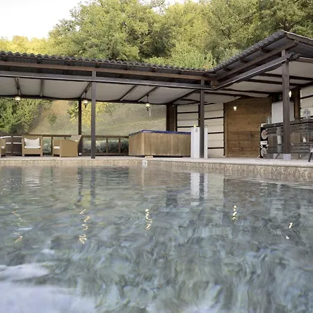 Villa Querce Sleeps 8 Pool Wifi Valtopina