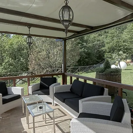 Querce Sleeps 8 Pool Wifi